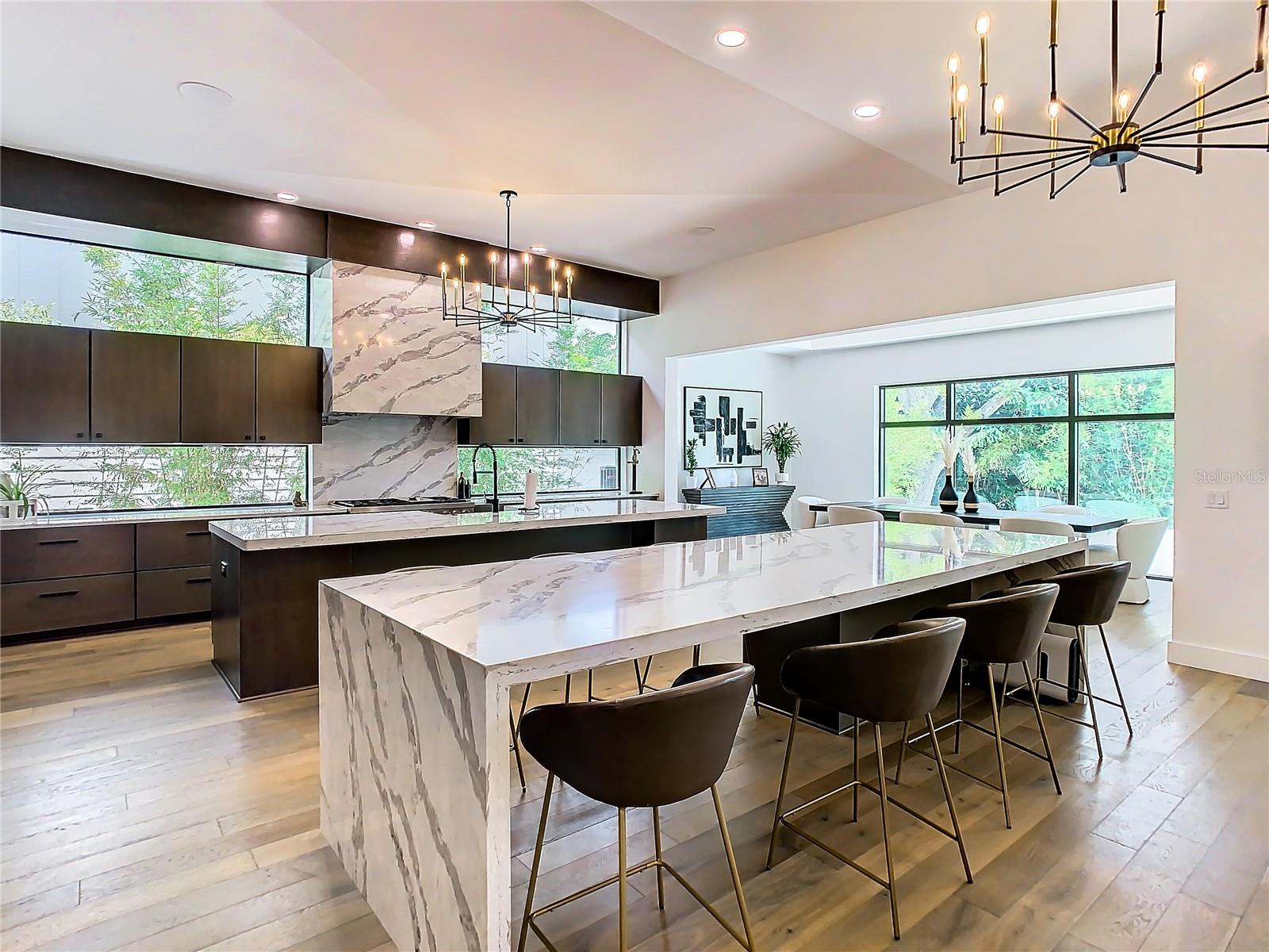 SUNSET PARK - Residential