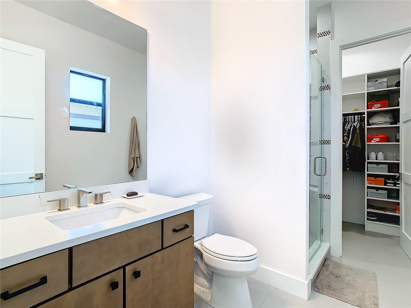 SUNSET PARK - Residential