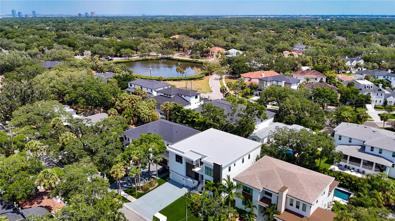 SUNSET PARK - Residential