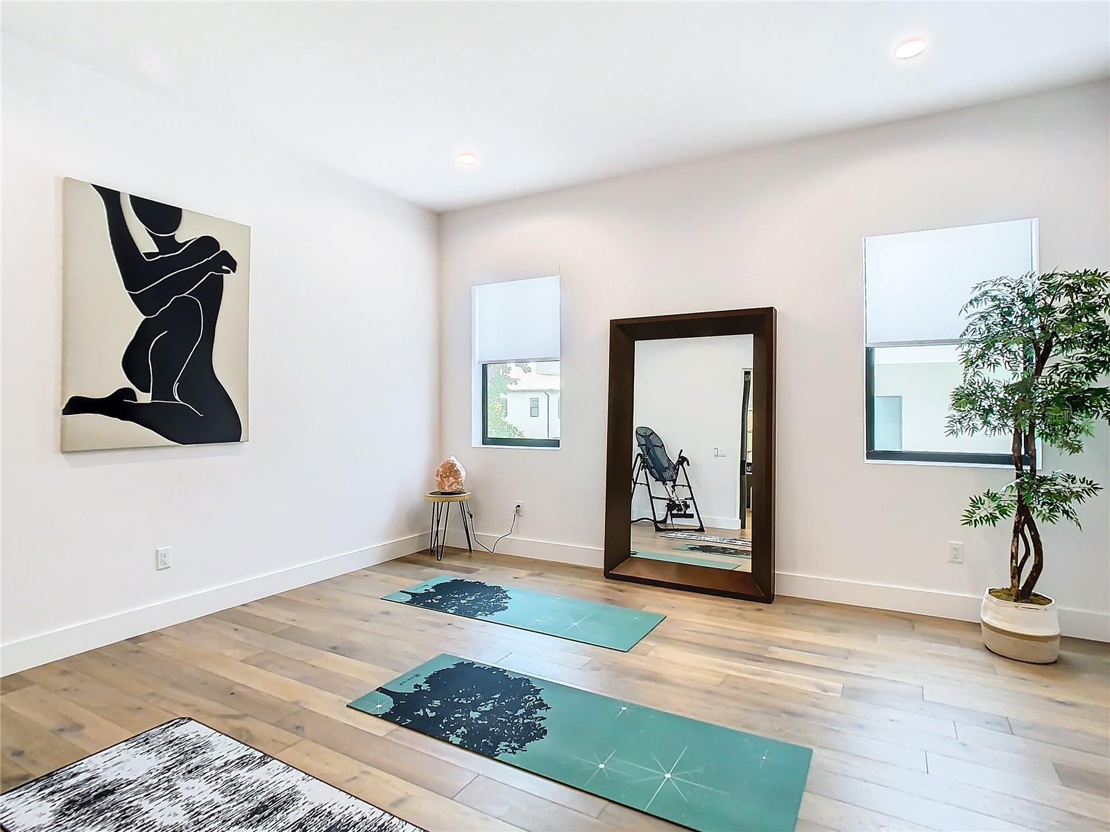 SUNSET PARK - Residential