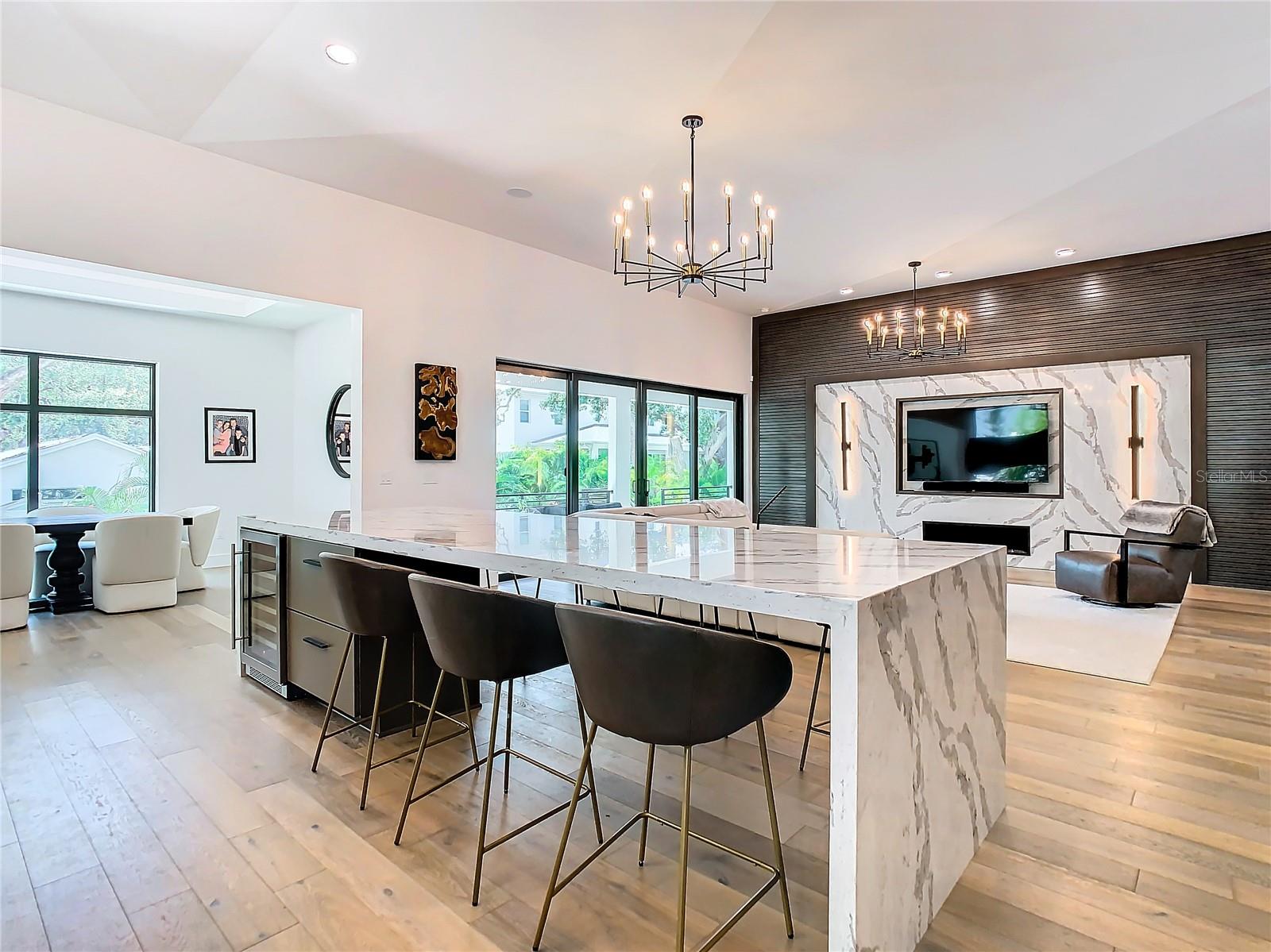 SUNSET PARK - Residential