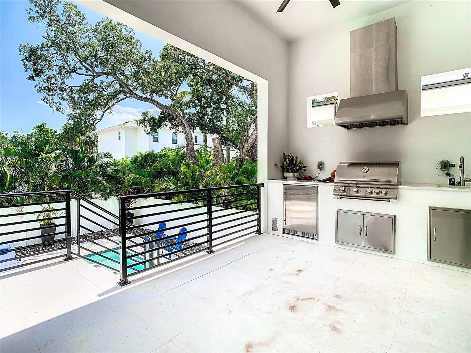 SUNSET PARK - Residential