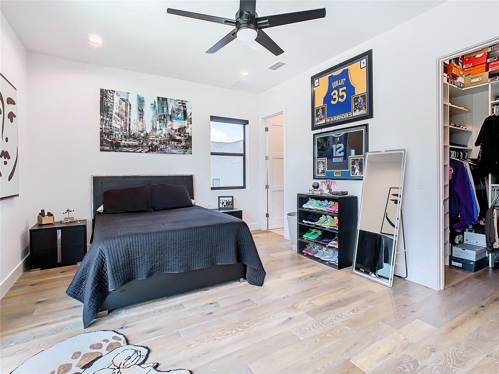 SUNSET PARK - Residential