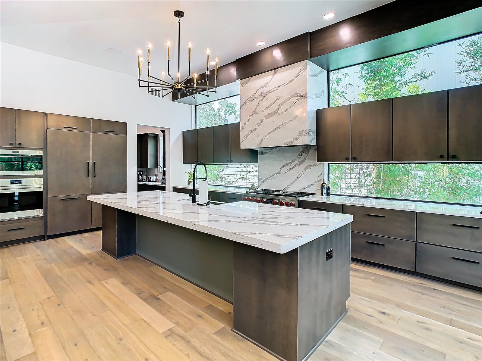 SUNSET PARK - Residential