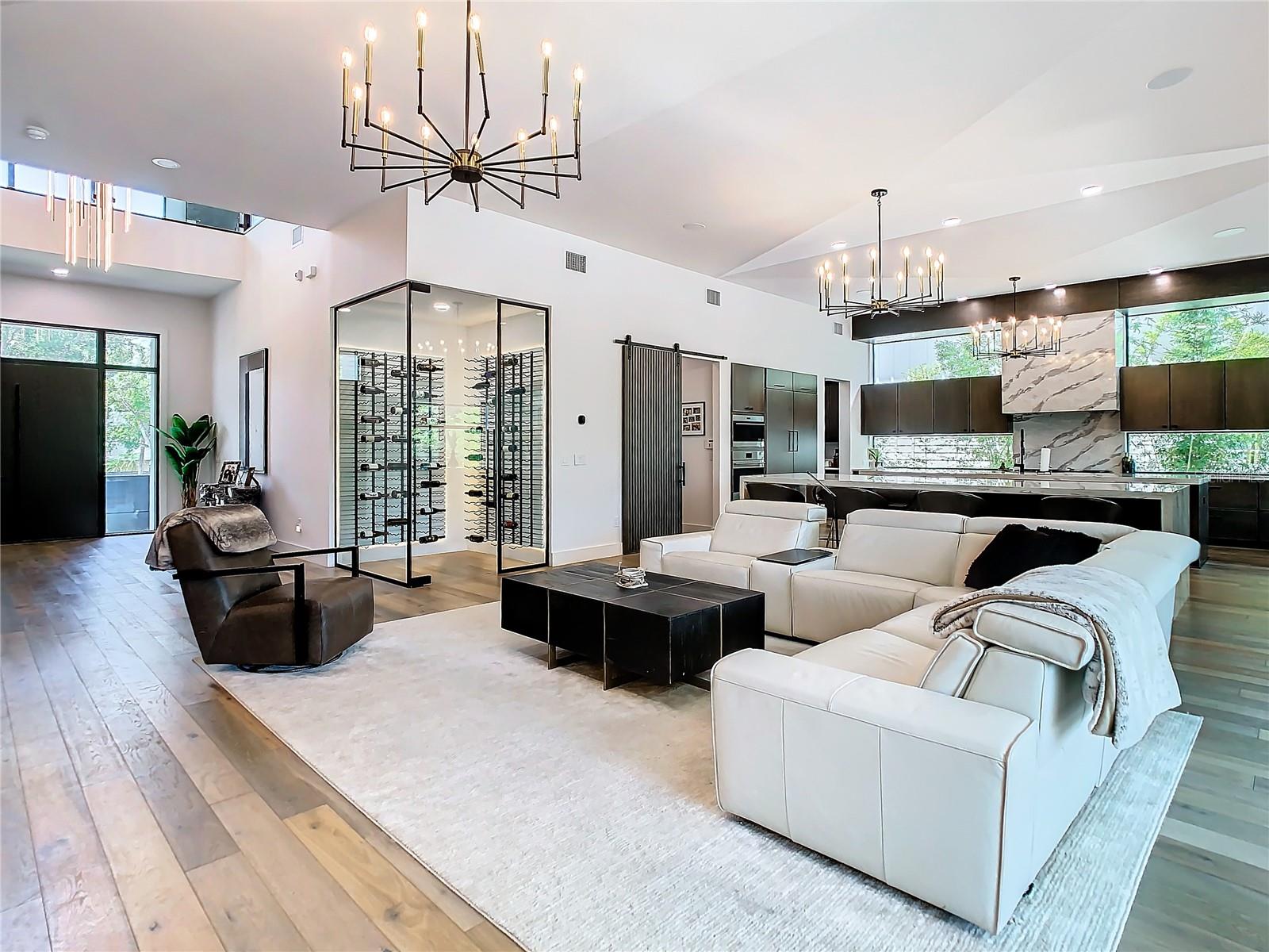 SUNSET PARK - Residential