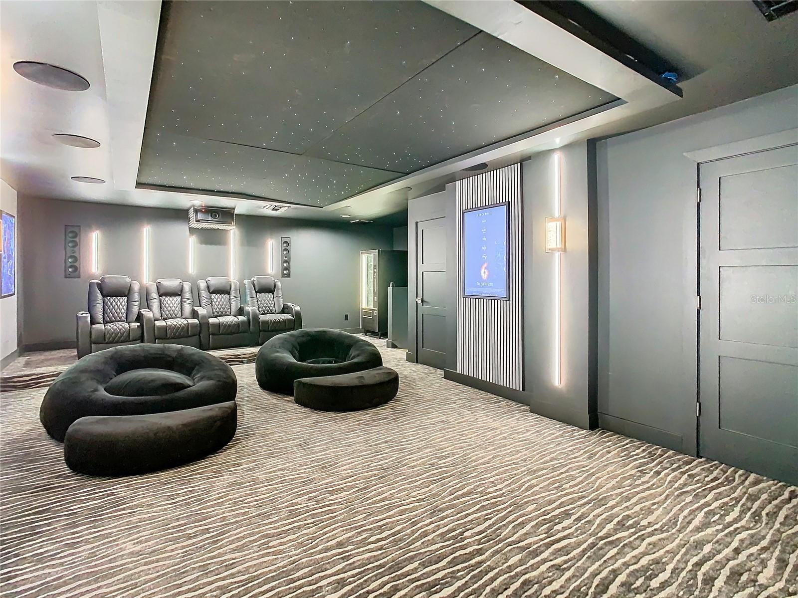 SUNSET PARK - Residential