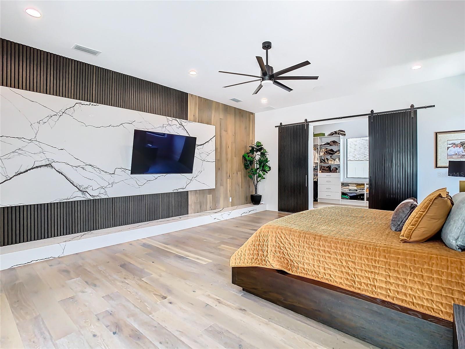 SUNSET PARK - Residential