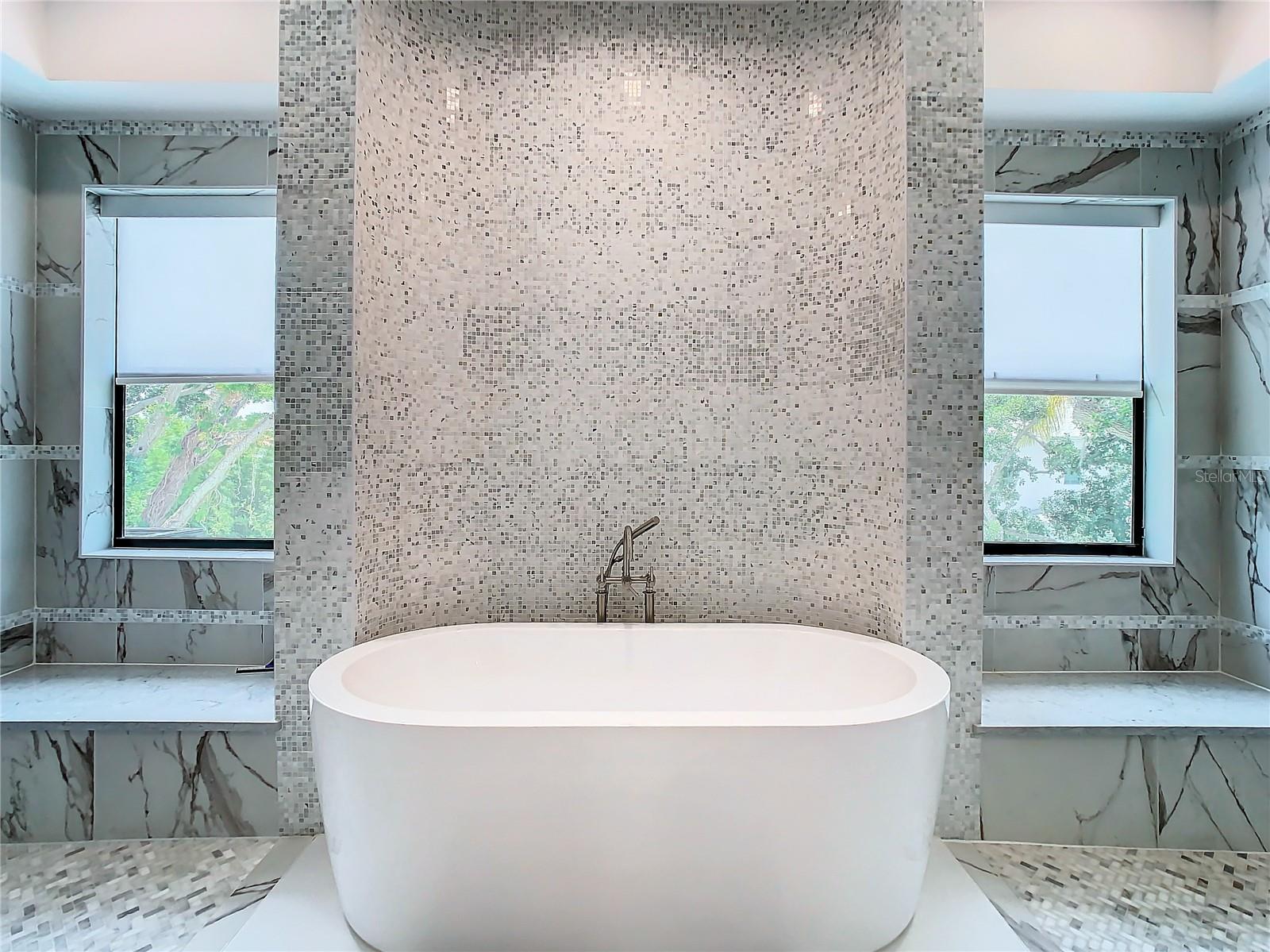 SUNSET PARK - Residential