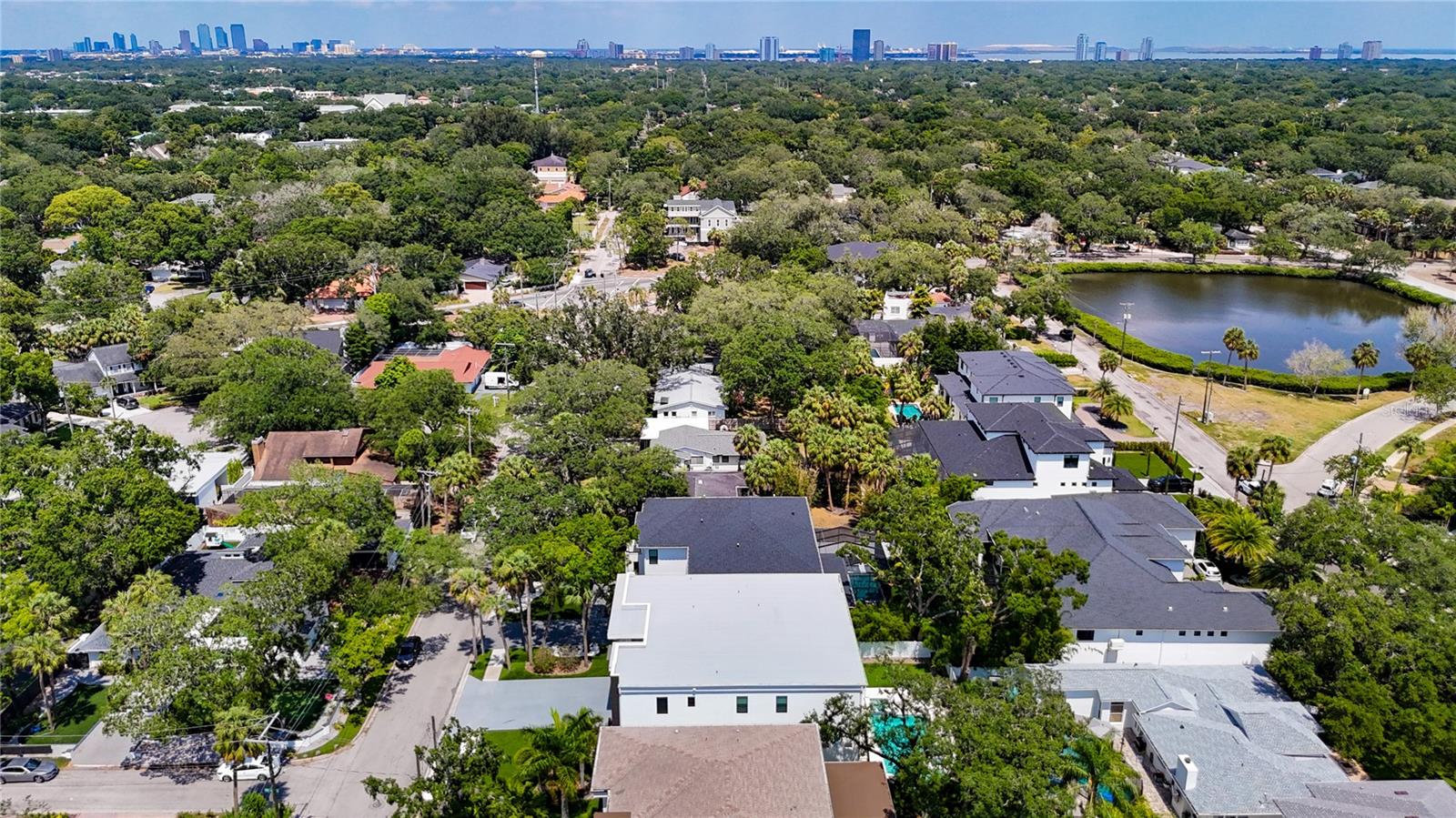 SUNSET PARK - Residential