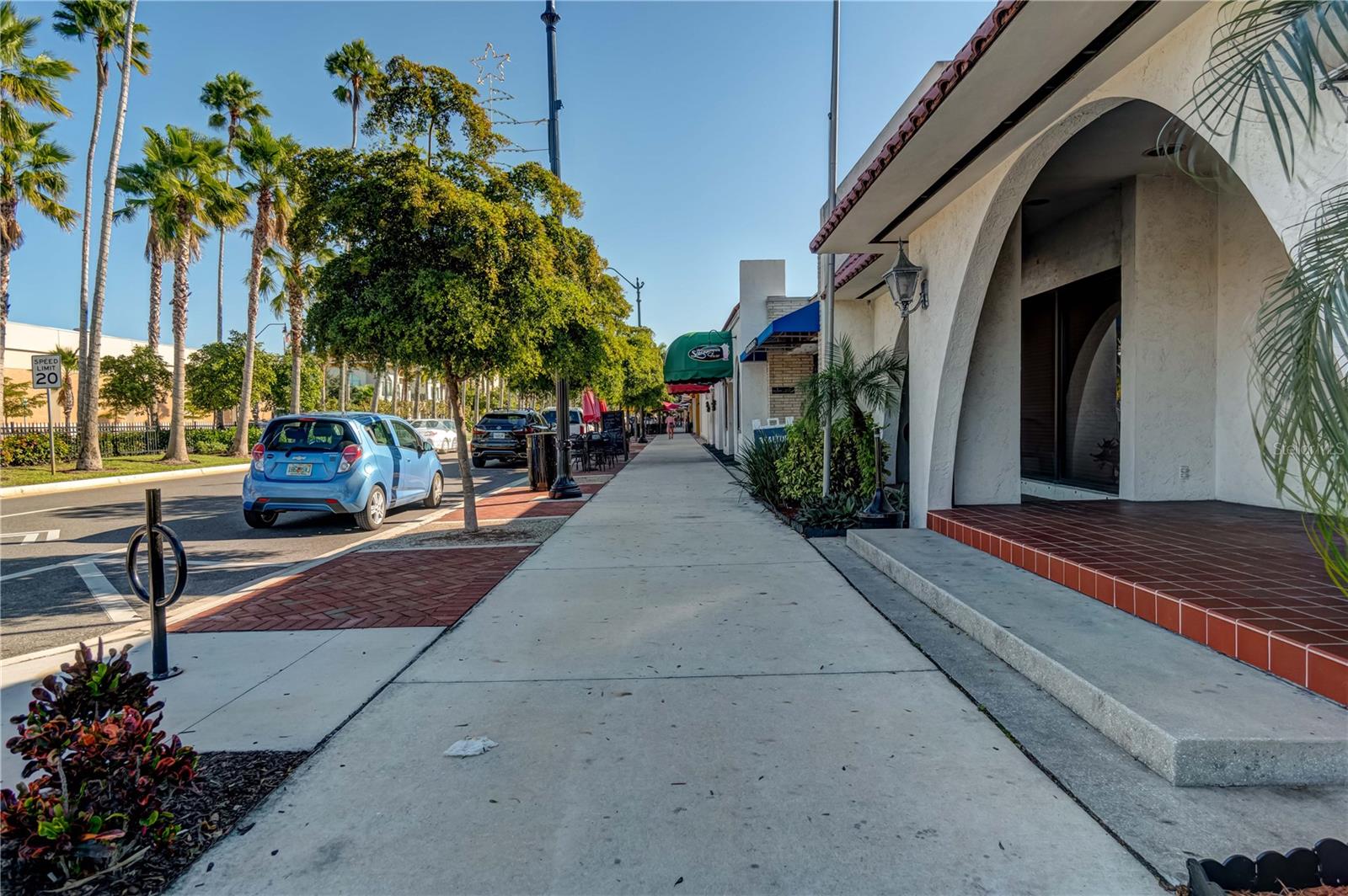 Photo 58 of 76 of 574 S VENICE BOULEVARD house