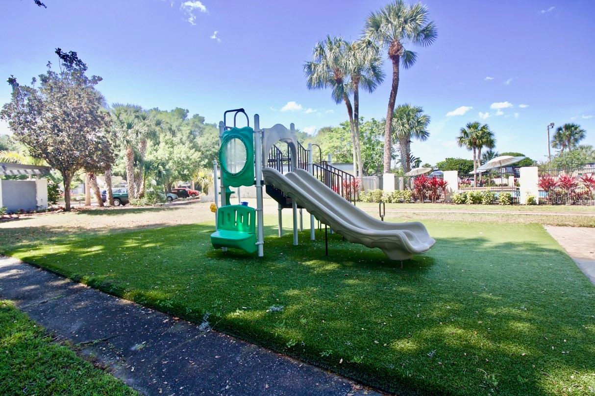 WINDWARD SQUARE SEC 2 - Residential