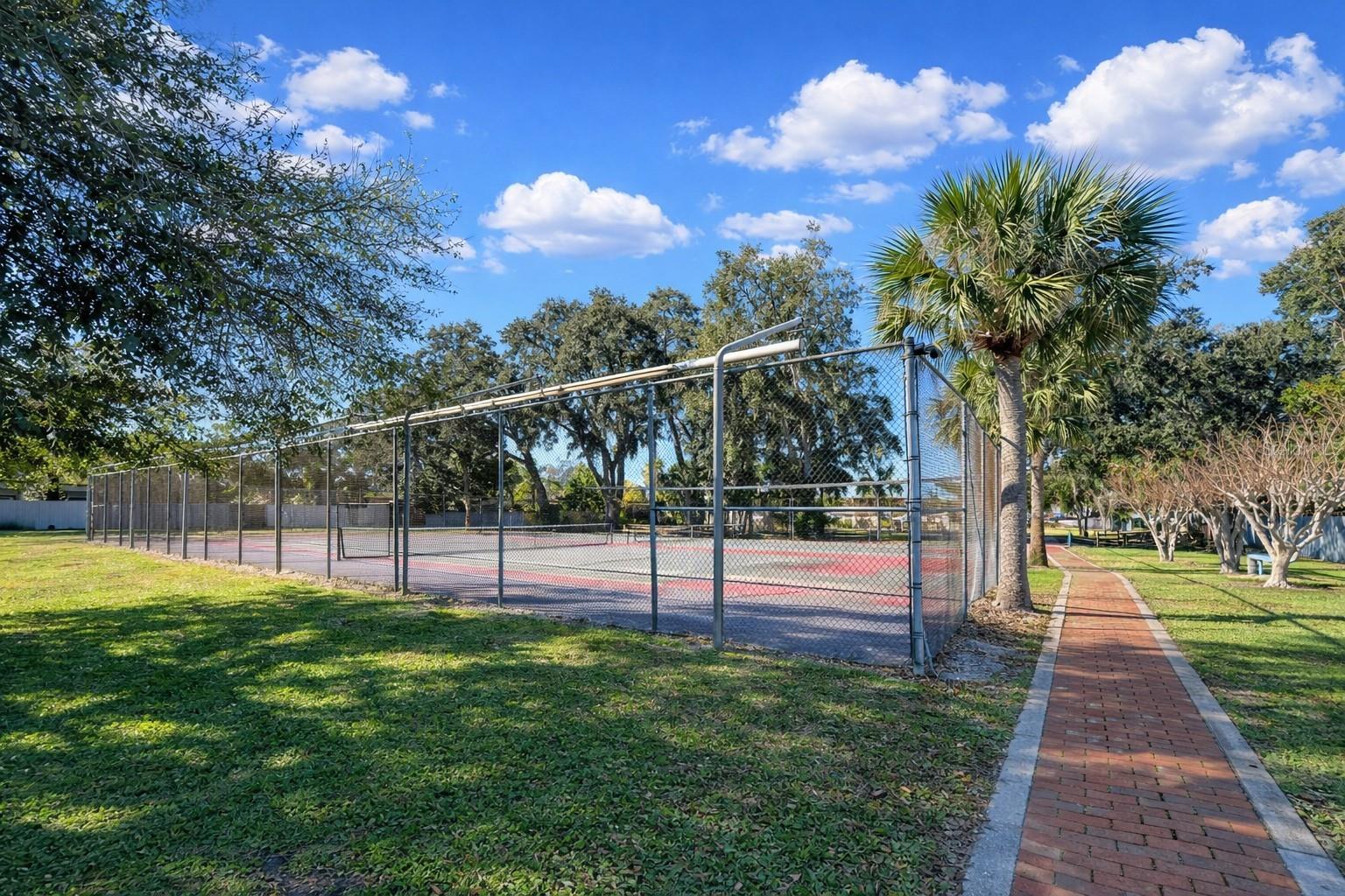 WINDWARD SQUARE SEC 2 - Residential