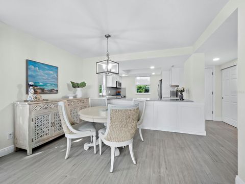 A home in LONGBOAT KEY