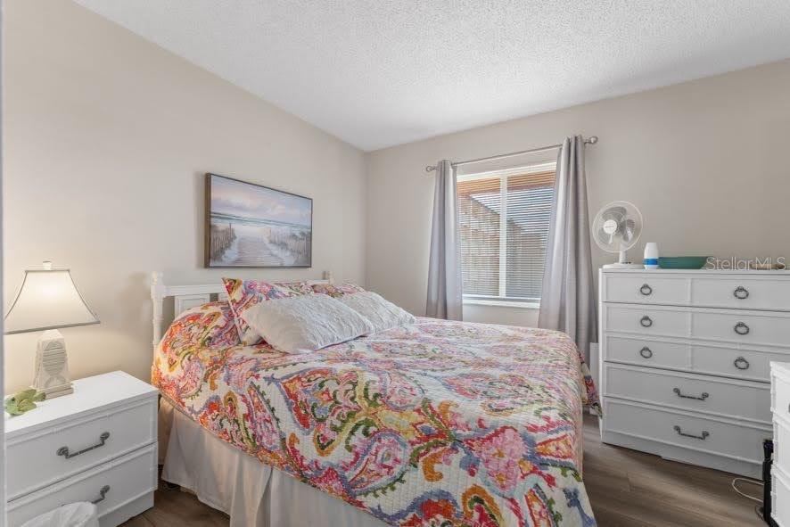 BAYSHORE ON THE LAKE APTS SEC 3 - Residential