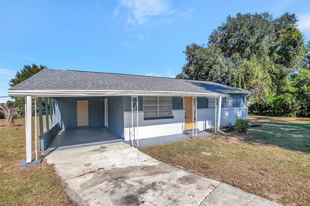 Photo of 7902 Allamanda Avenue, Tampa, FL 33619 (MLS # TB8444262)