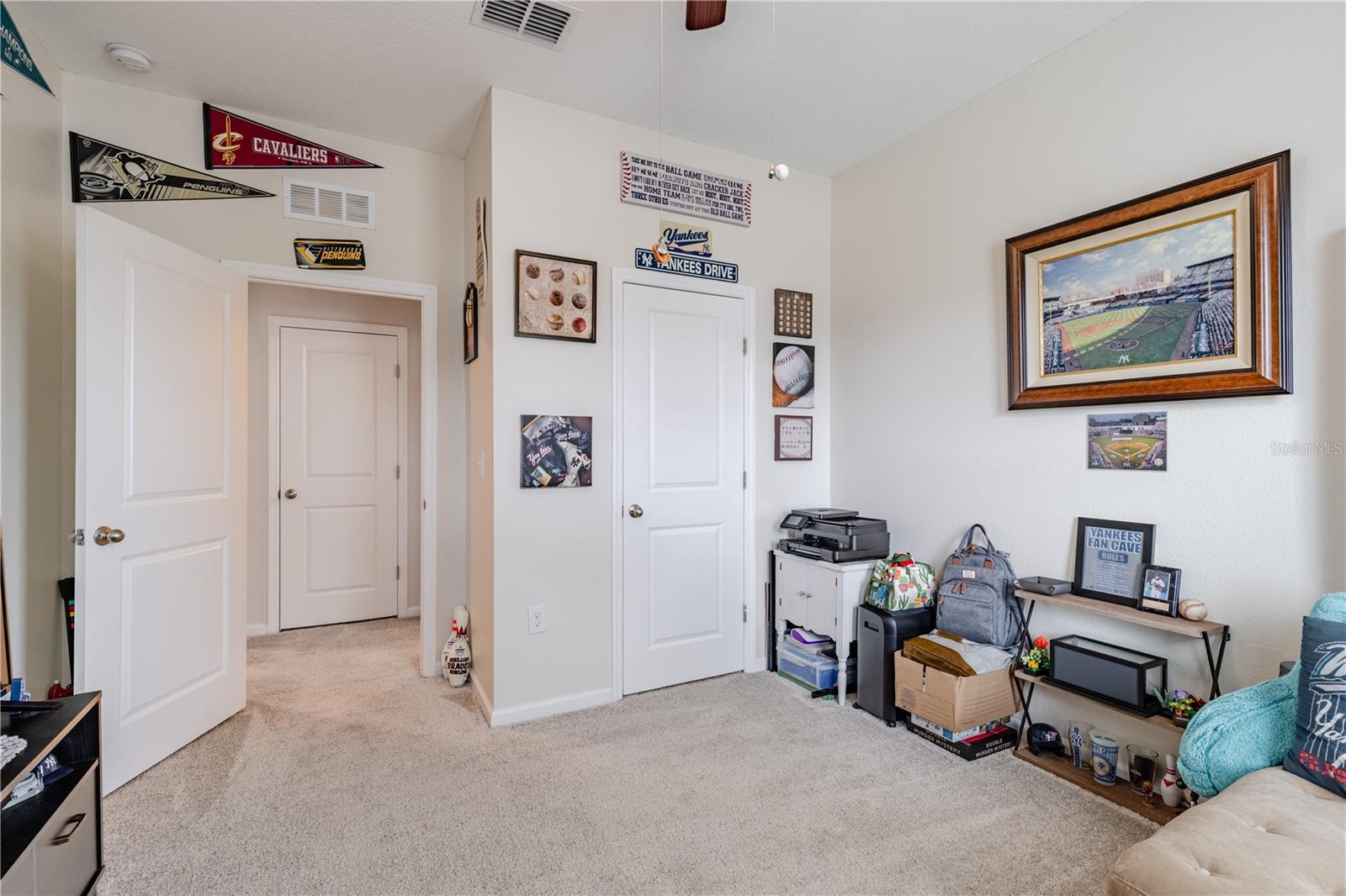 RESERVE/HLND MDWS - Residential