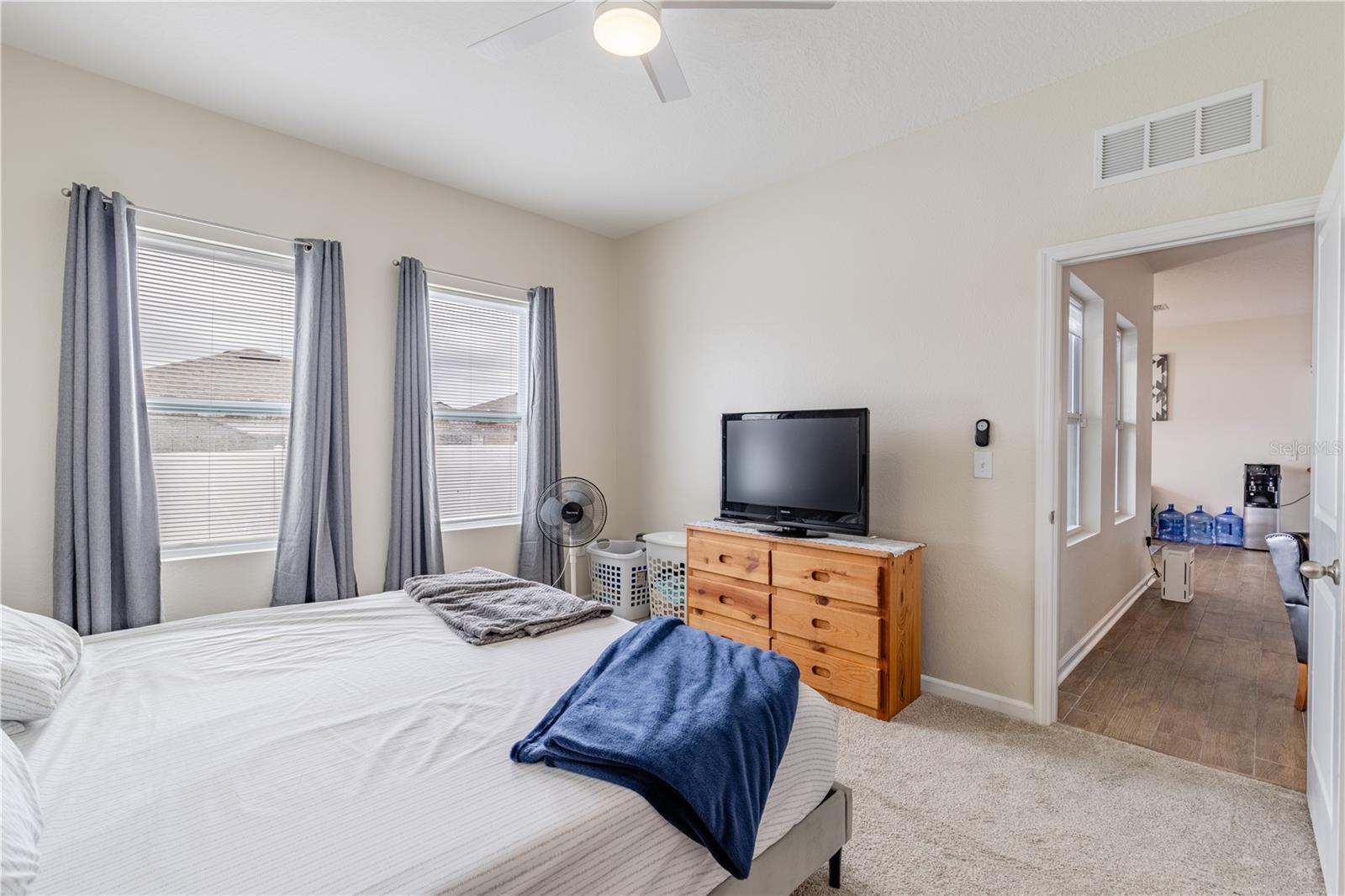 RESERVE/HLND MDWS - Residential