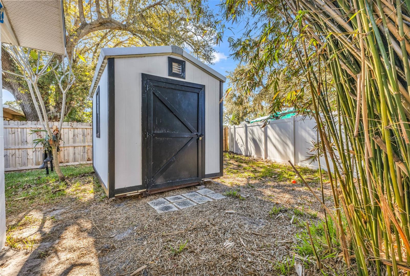 BENNETS - Residential