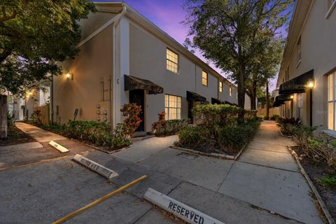 A home in TAMPA