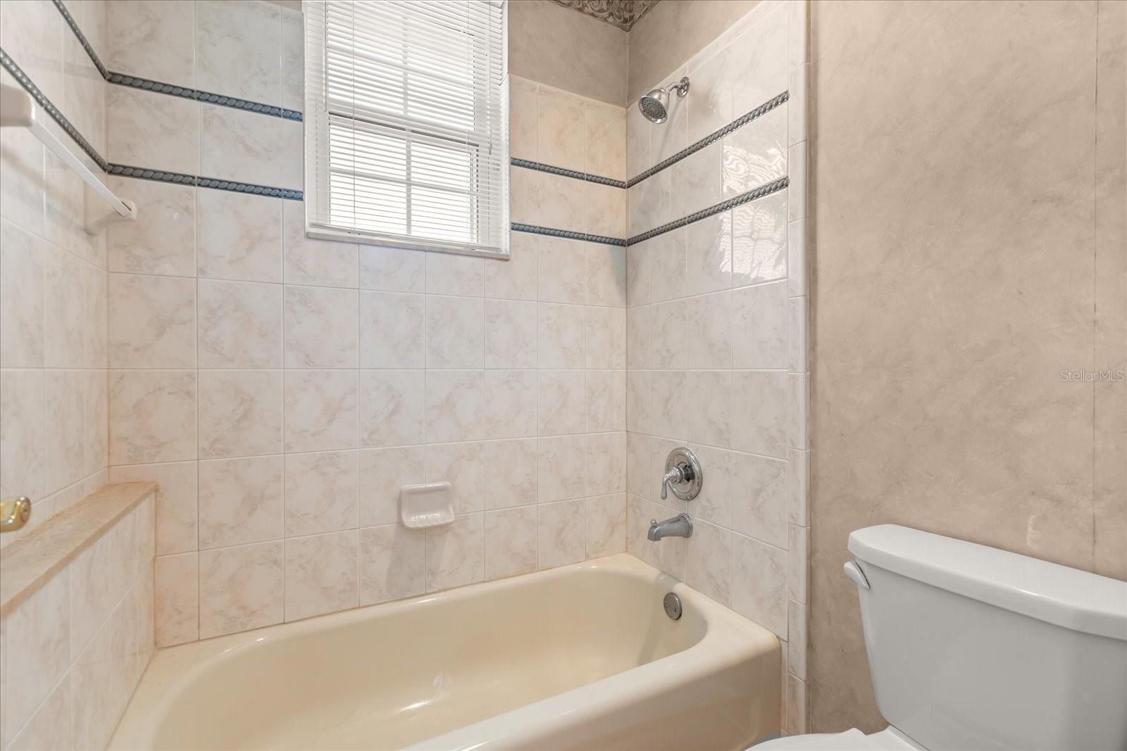 WHISPERING WINDS PH 2 - Residential