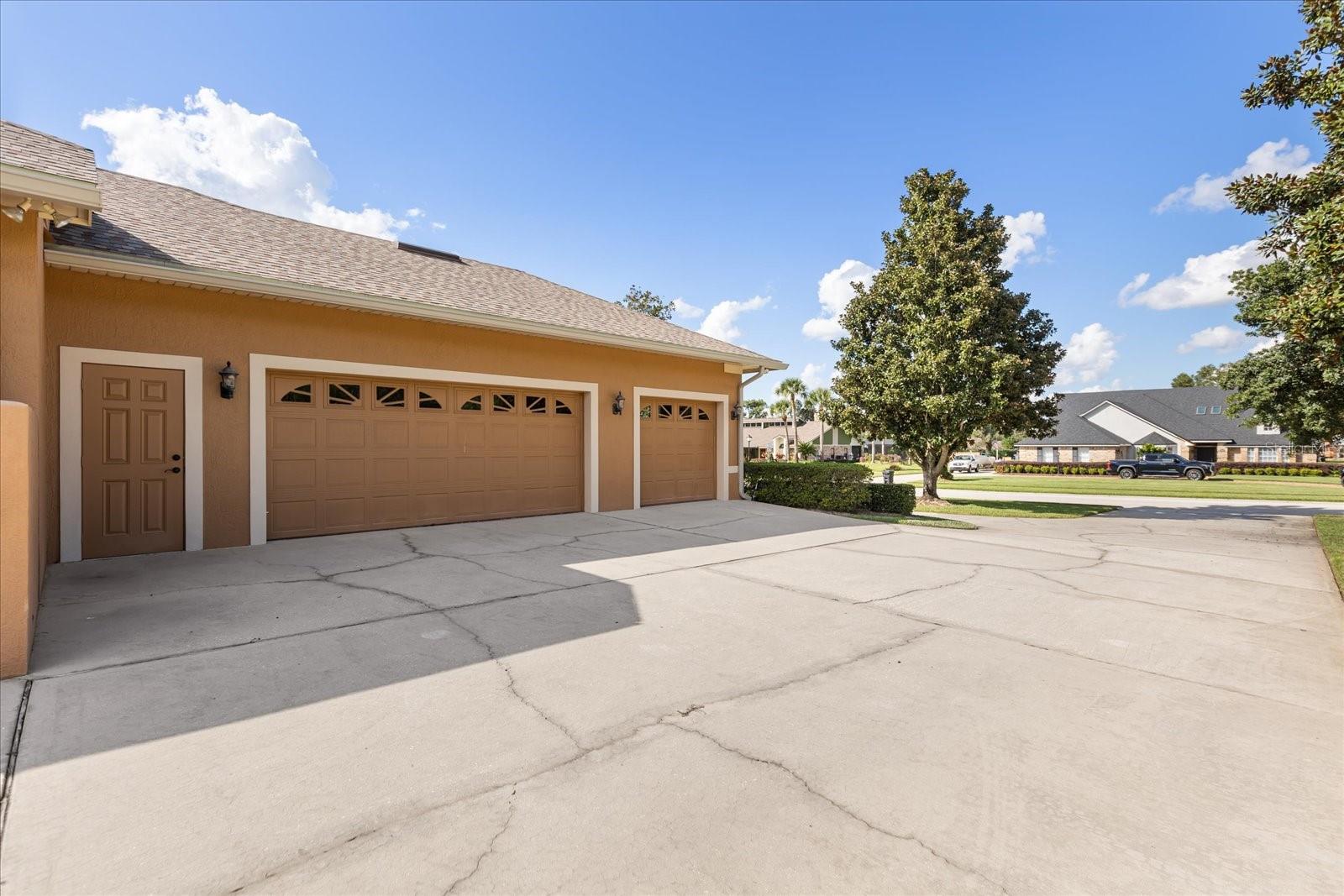 WHISPERING WINDS PH 2 - Residential