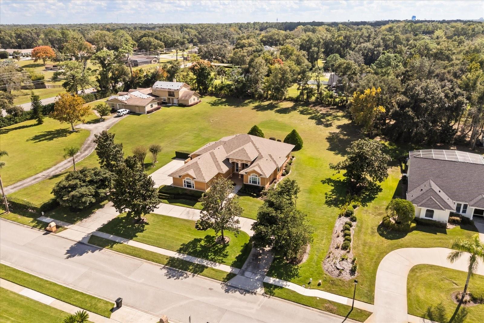 WHISPERING WINDS PH 2 - Residential