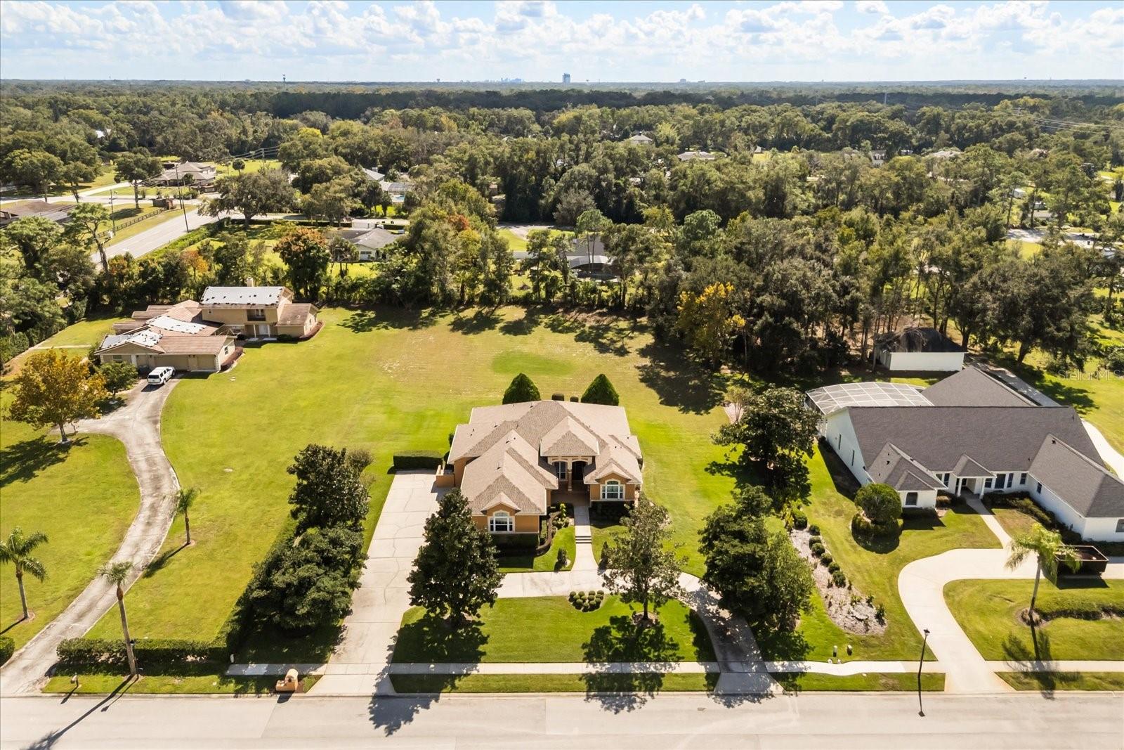 WHISPERING WINDS PH 2 - Residential