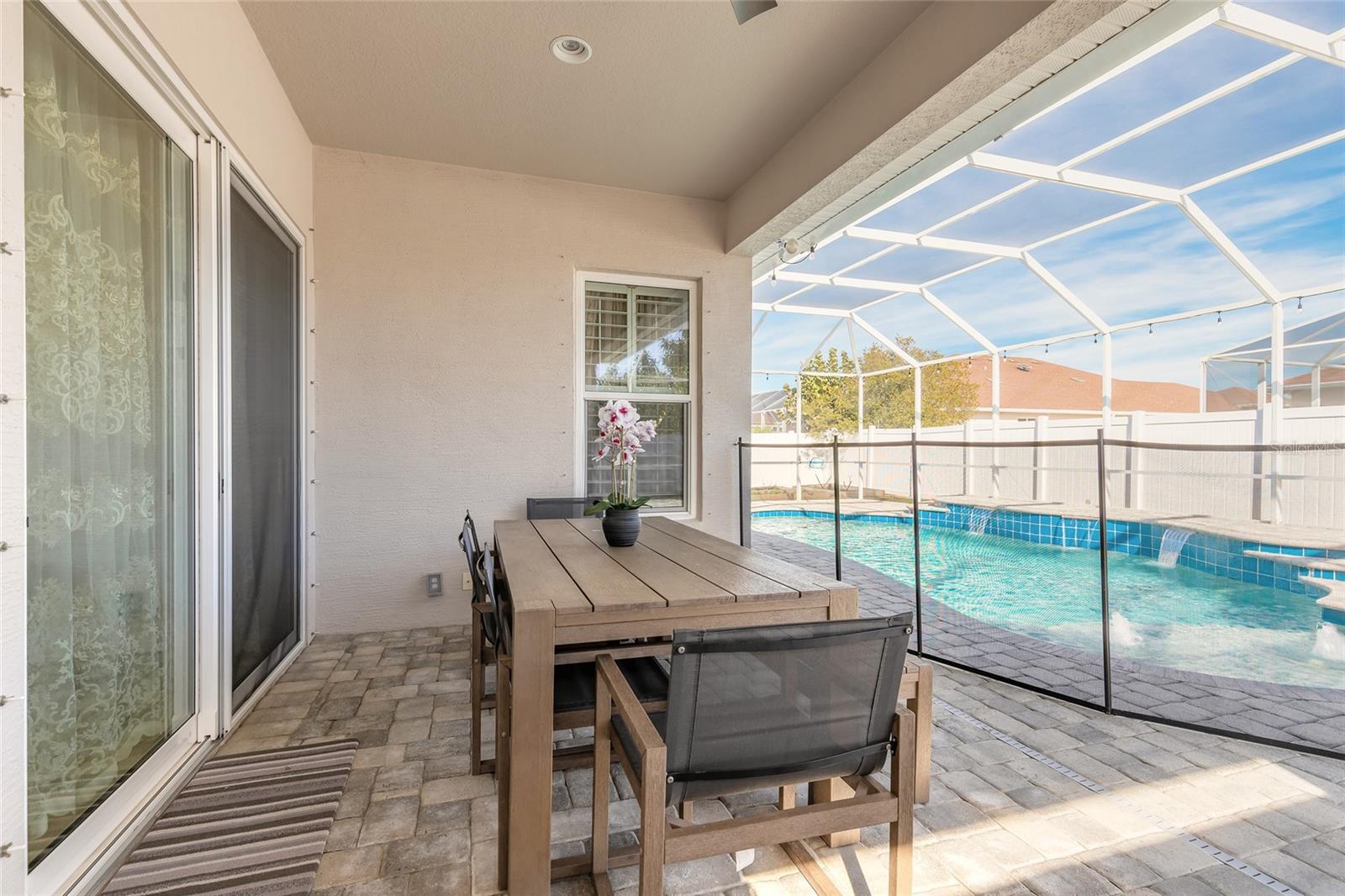 PROMENADE PARKE - Residential