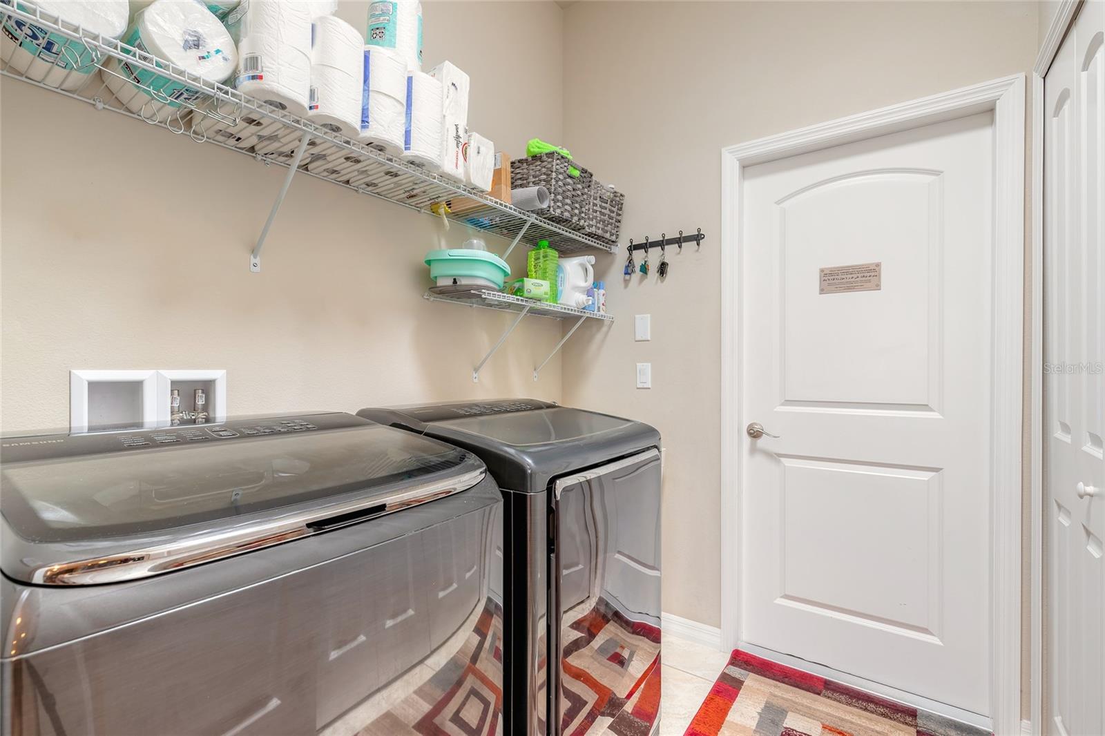 PROMENADE PARKE - Residential