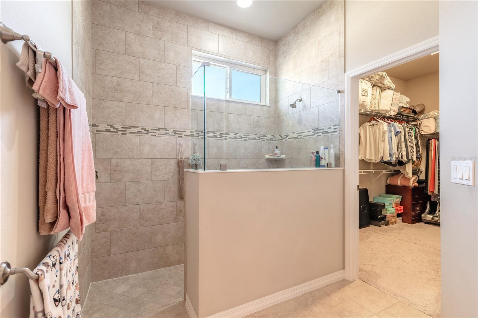 PROMENADE PARKE - Residential