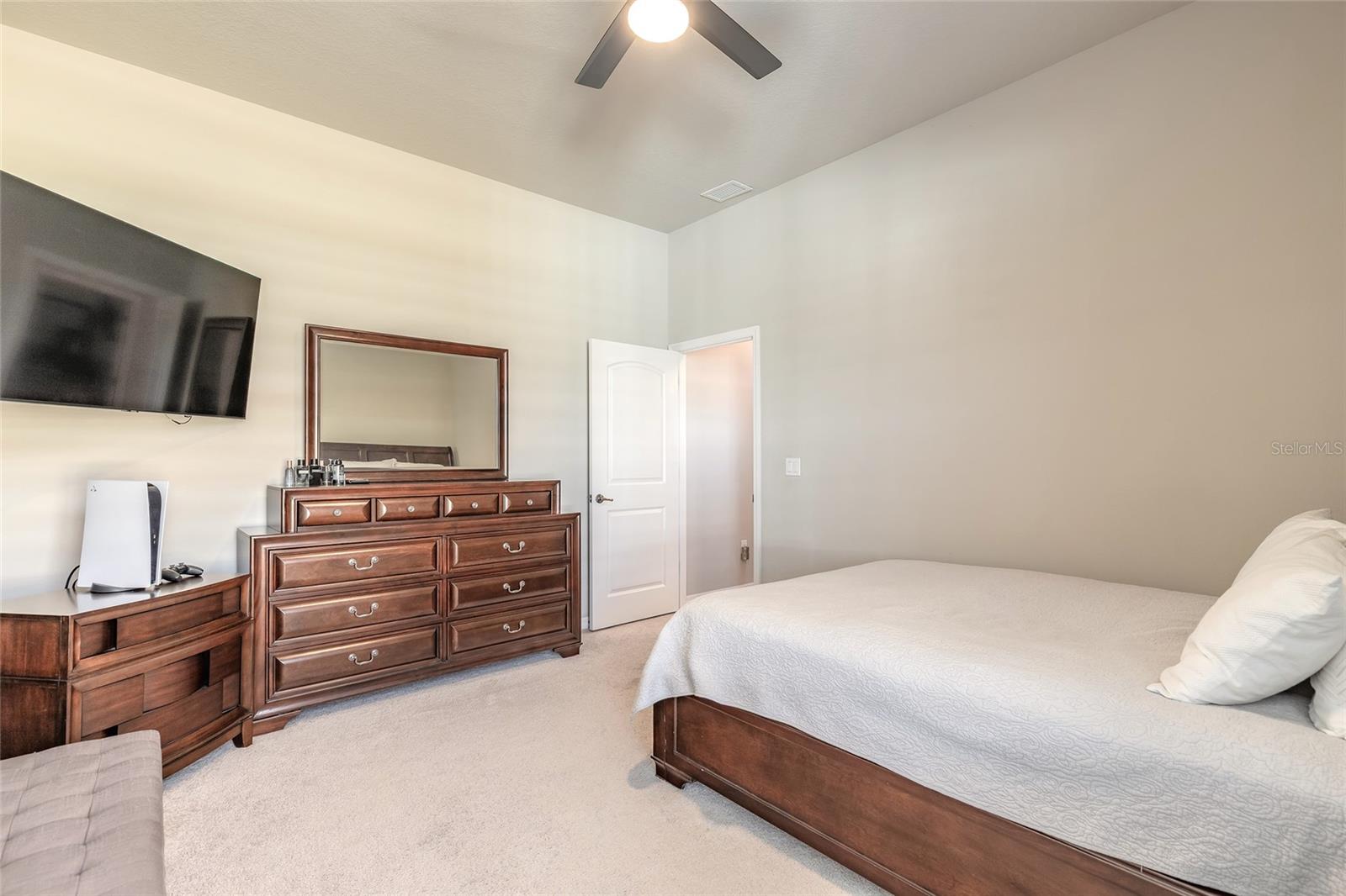 PROMENADE PARKE - Residential