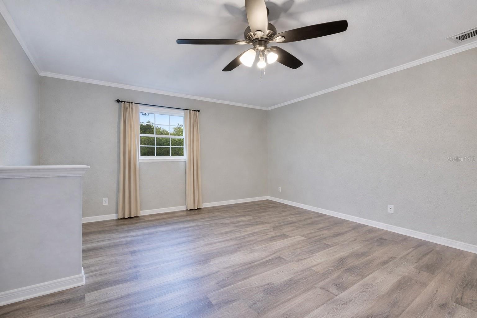 RIVER RIDGE - Residential