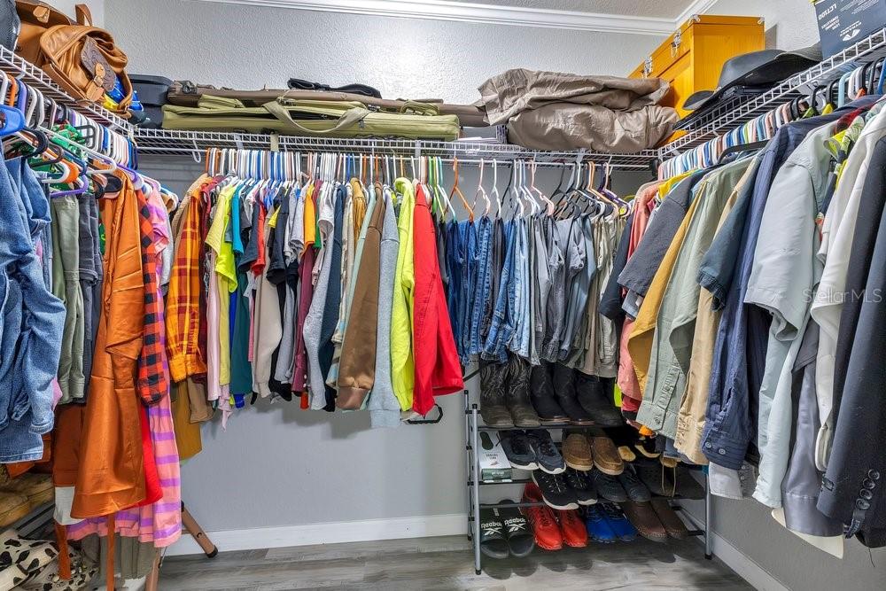 RIVER RIDGE - Residential