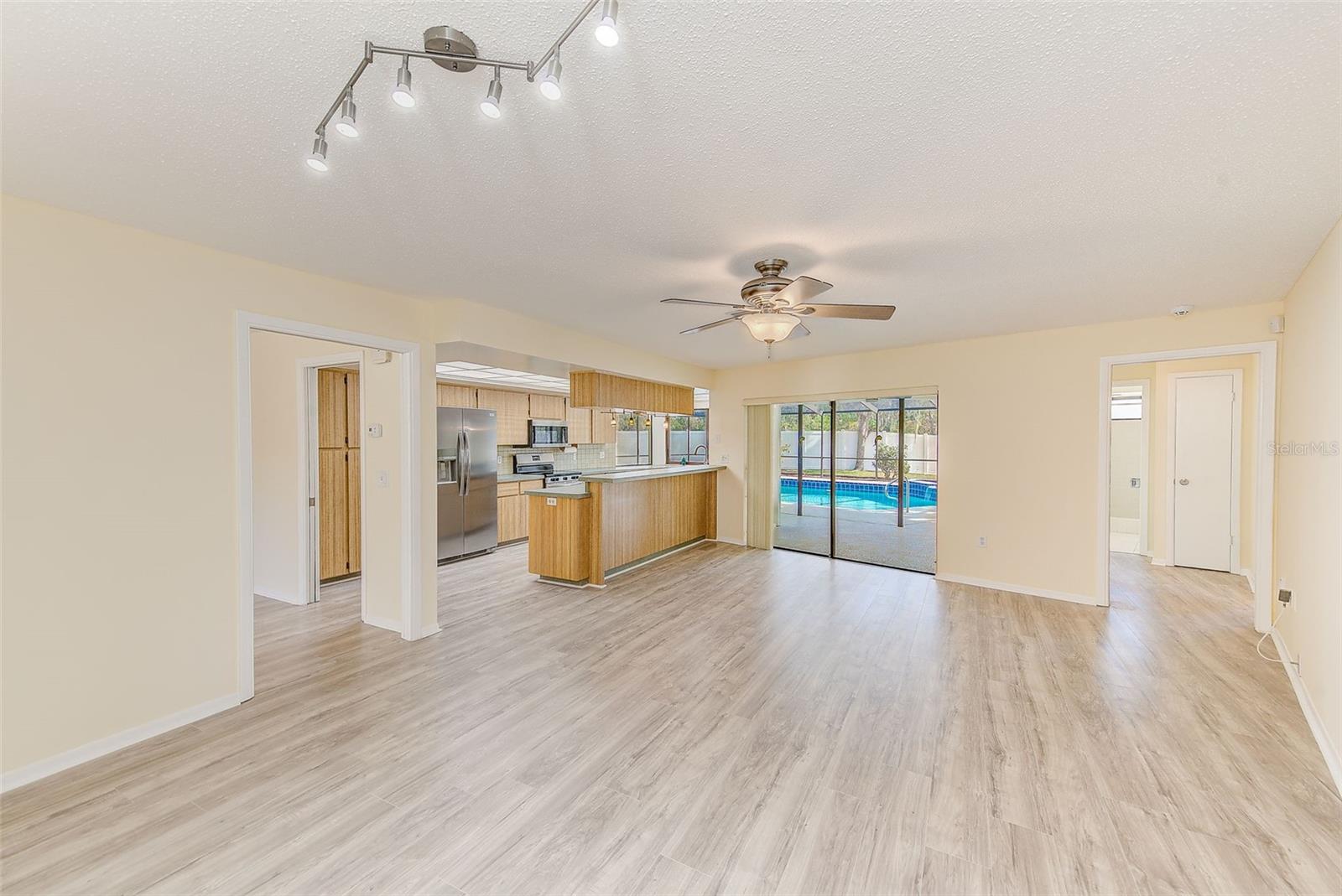 TANGLEWOOD EAST - Residential