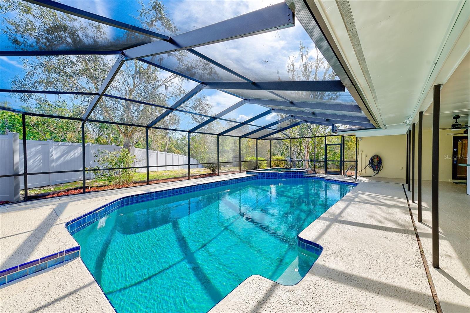 TANGLEWOOD EAST - Residential