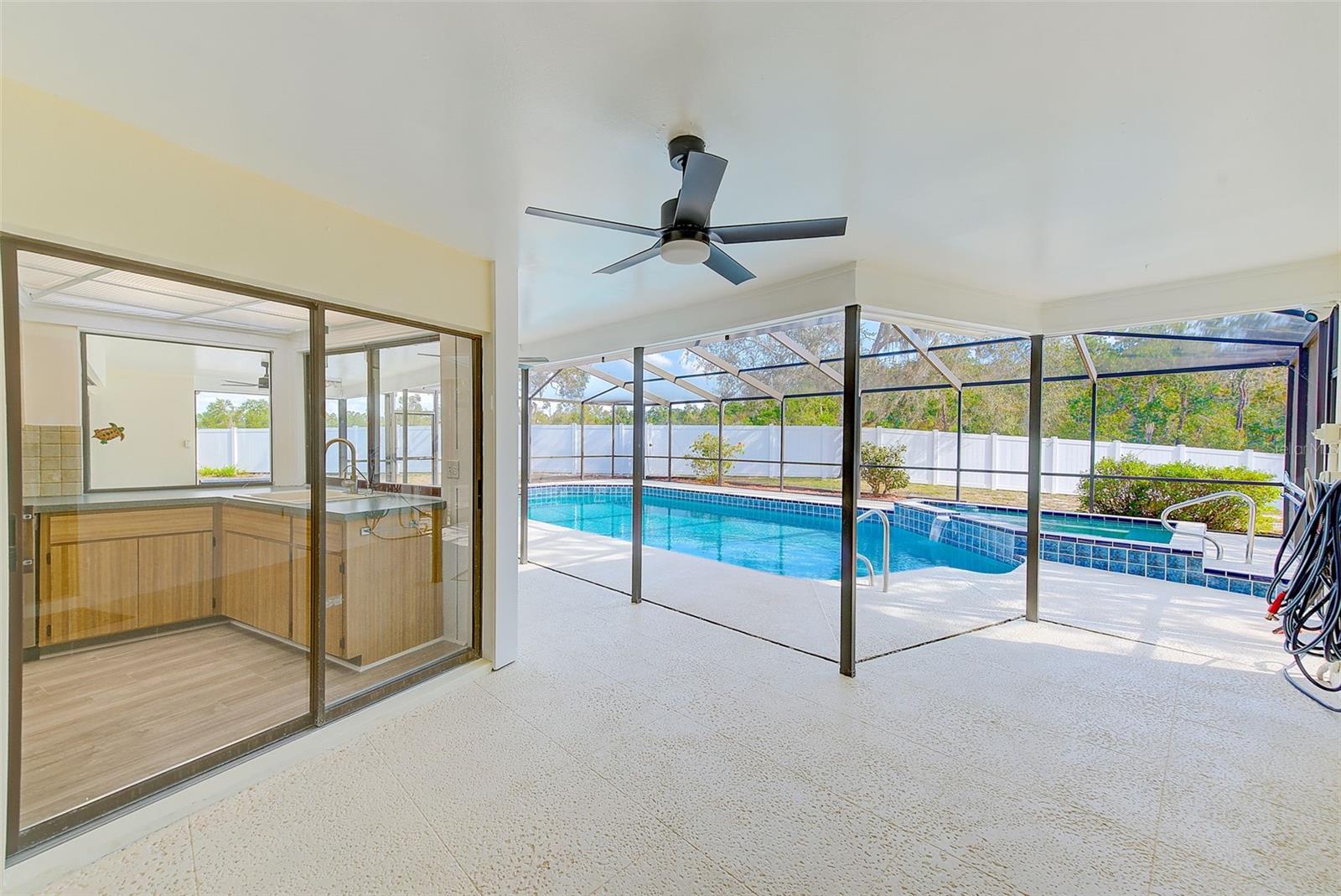 TANGLEWOOD EAST - Residential