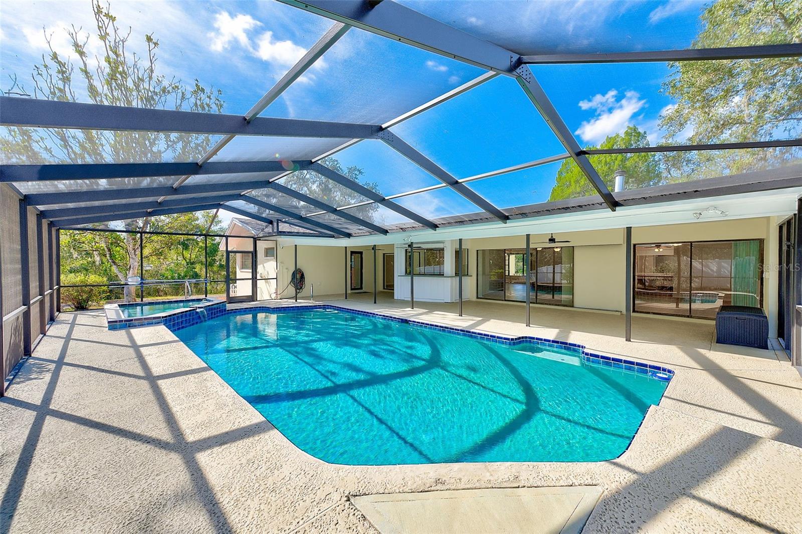 TANGLEWOOD EAST - Residential