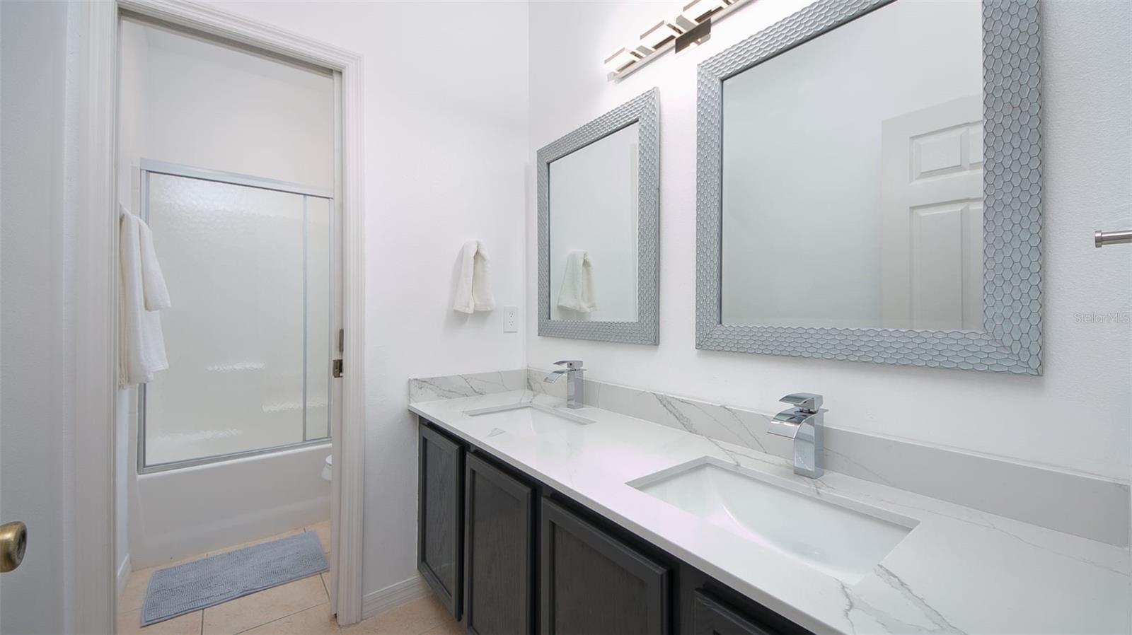 SUNSET RIDGE PH 02 - Residential