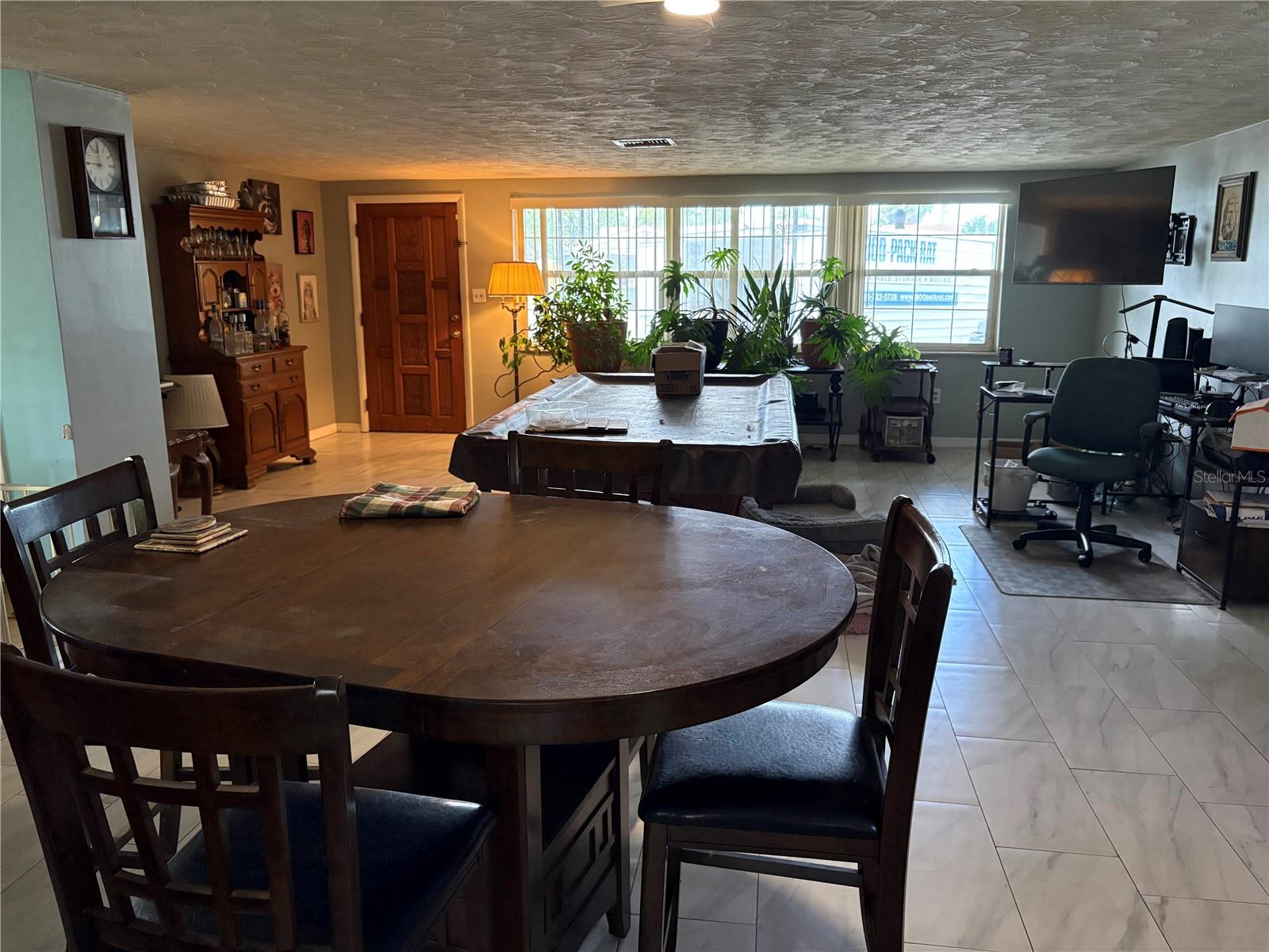 HOLIDAY GARDEN ESTATES - Residential