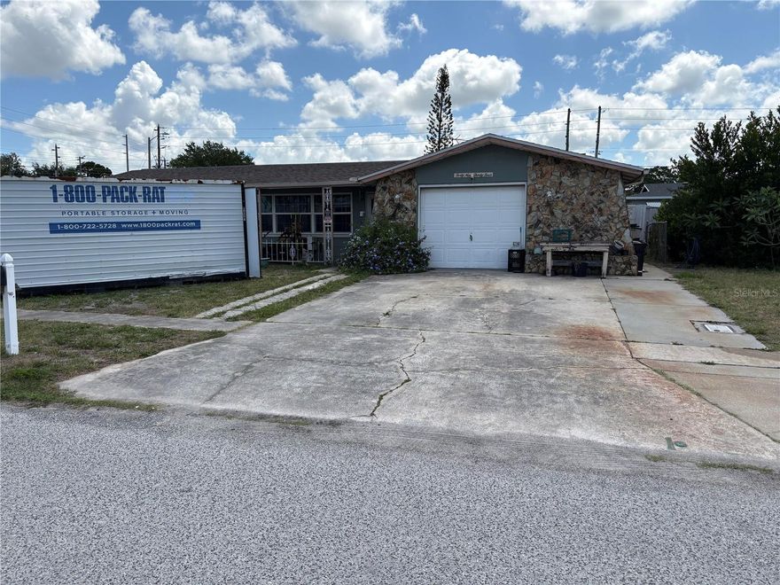 The Right Home in the Right Place at the Right Time. 3 Bedrooms 3 Bathes at over 1800sf. Roof 2015 AC 2019. Large Living Room/ Dinning Room. Large Family Room/ Dinning Room Yum Yum connected to the Kitchen. The 3rd Bedroom has an Office or ? connected to it. This is a Great set up for You and Yours. The Seller's are Packing up to Move. Now's a good Time to see it.