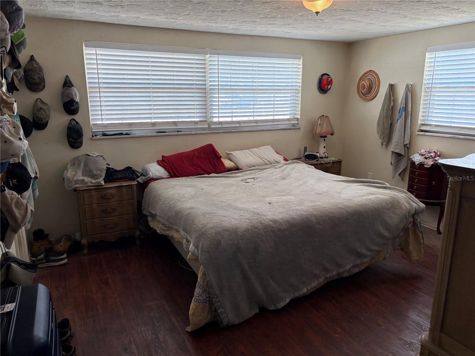 HOLIDAY GARDEN ESTATES - Residential