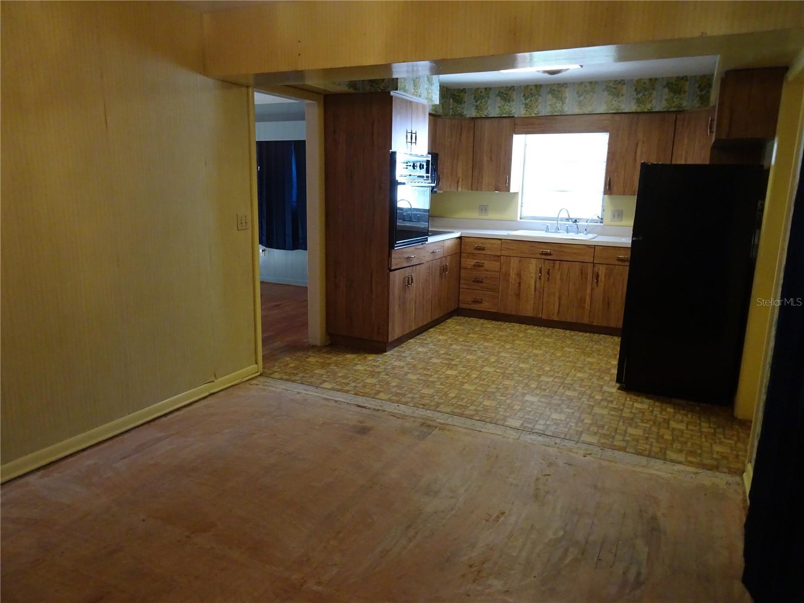 BEL AIR MANOR - Residential