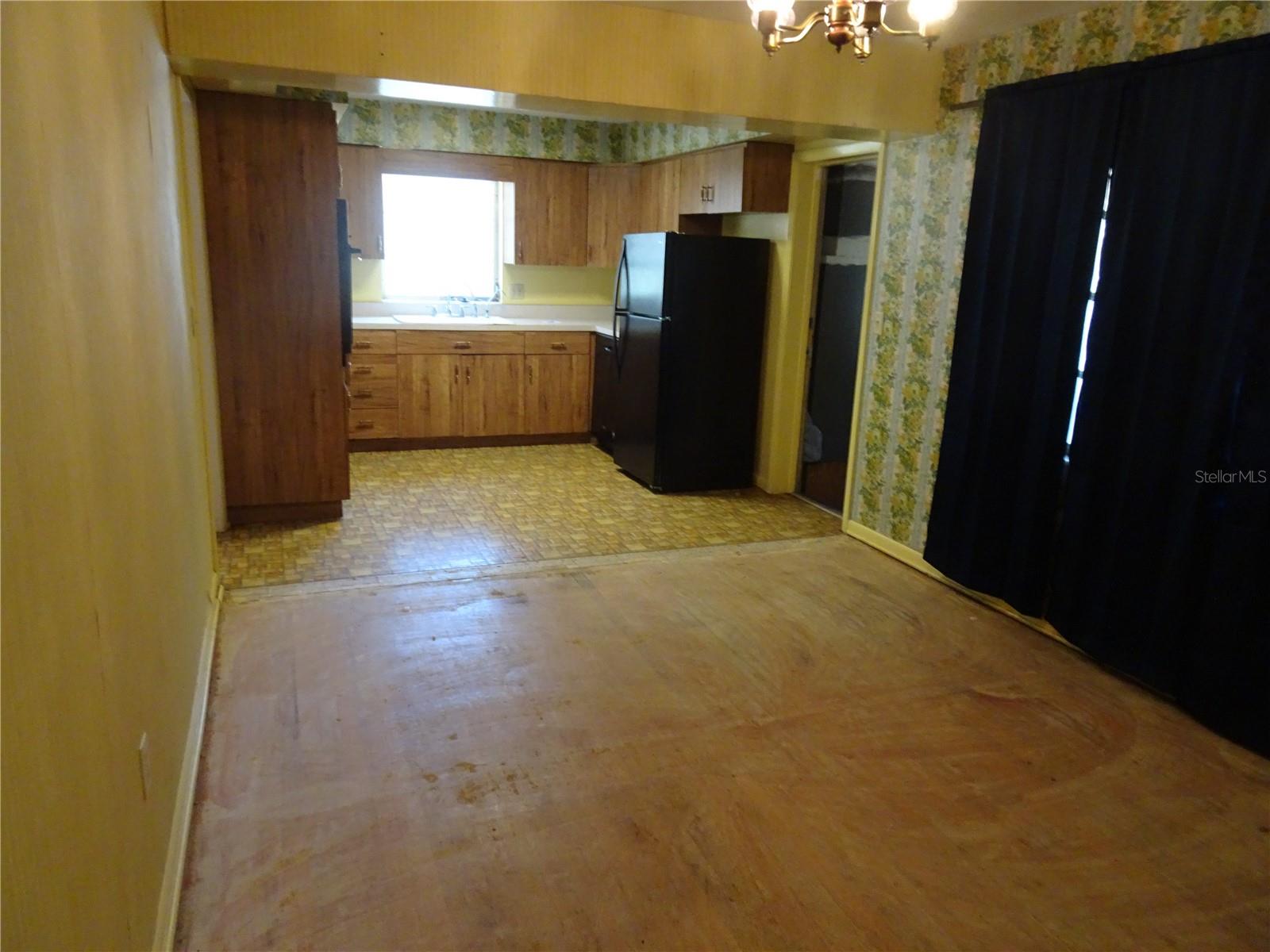 BEL AIR MANOR - Residential