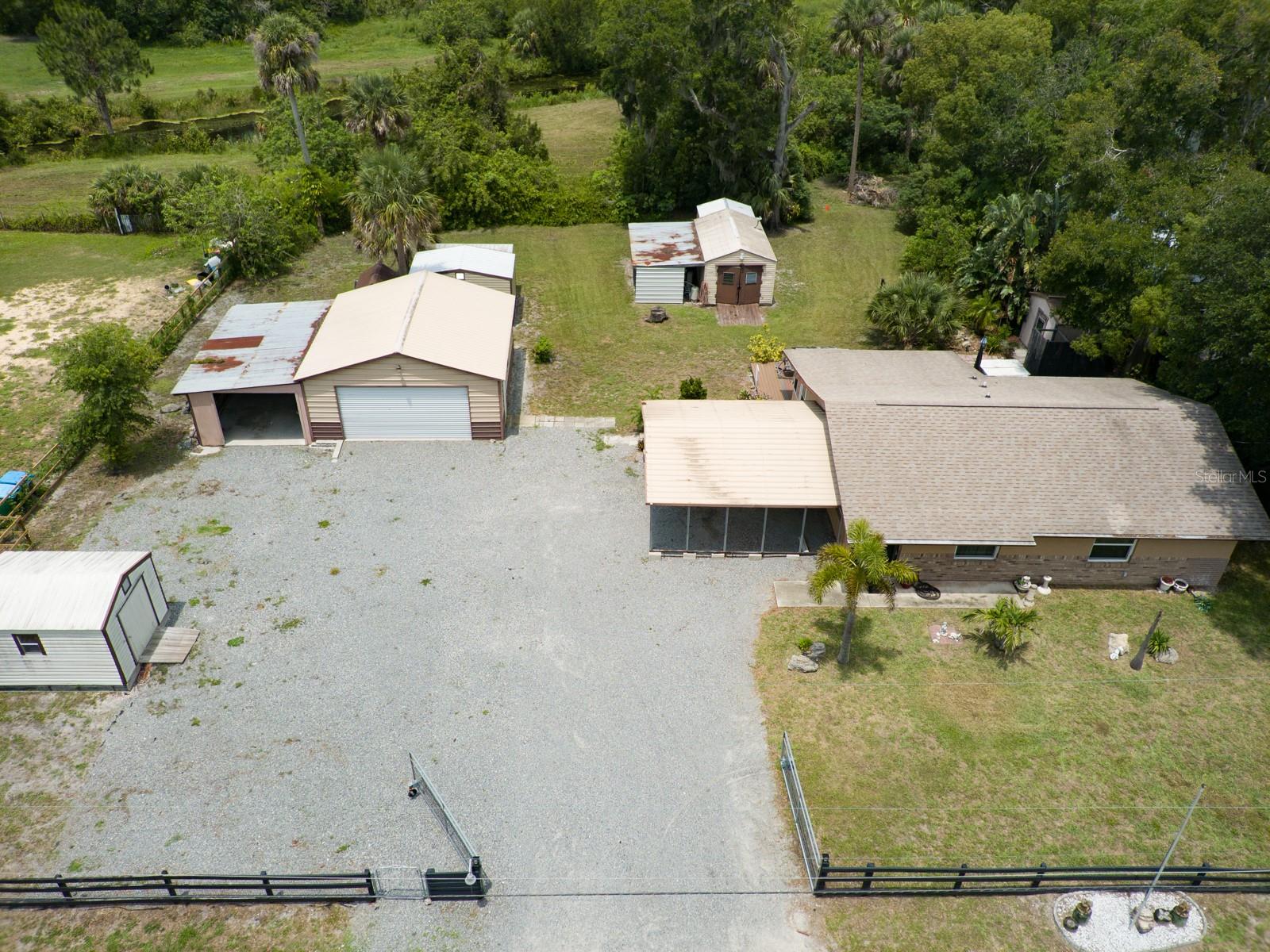 130 N GAINES STREET