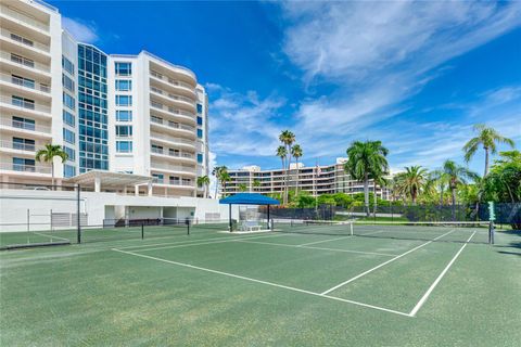 A home in LONGBOAT KEY