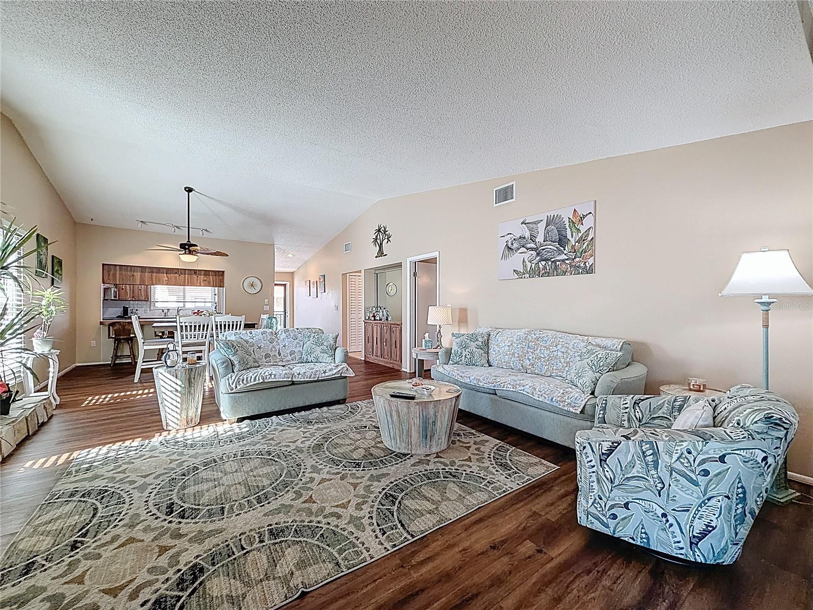 EAGLES POINT CONDO - Residential