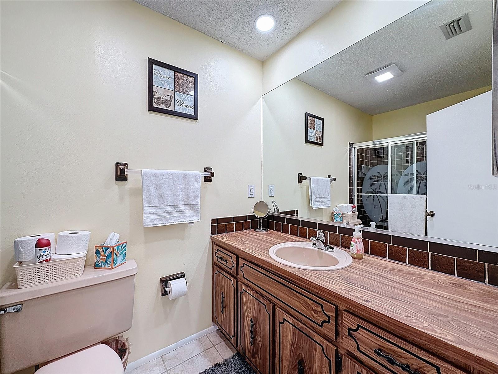 EAGLES POINT CONDO - Residential