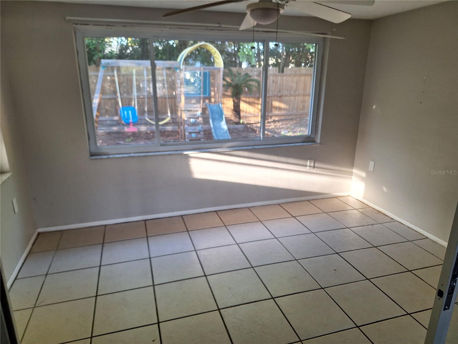 REGENCY PARK - Residential Lease