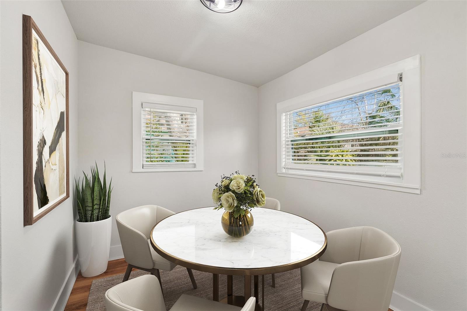 BUTTONS F P - Residential