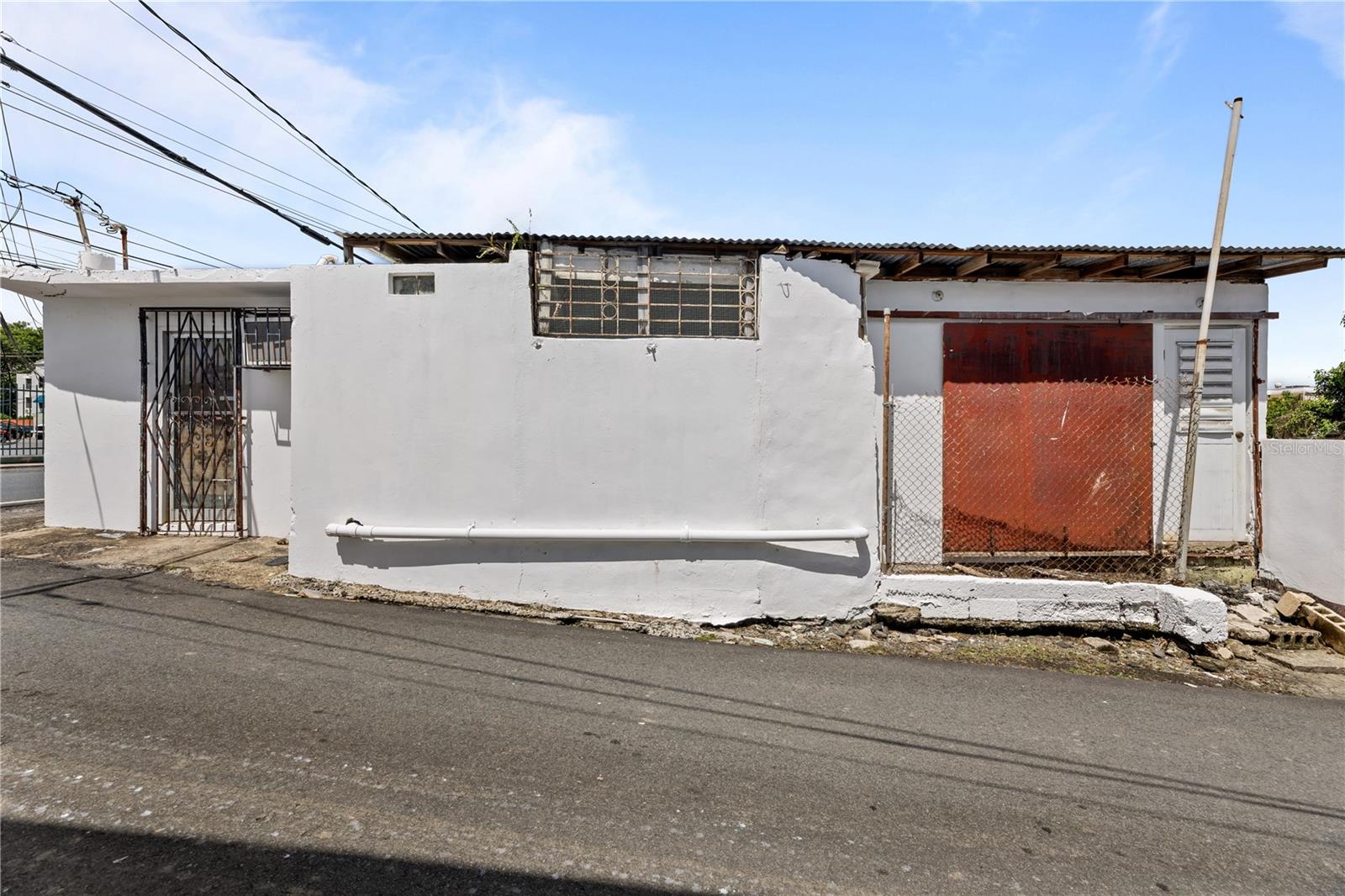 PR-8177 KM 0.3 FRAILES WARD,